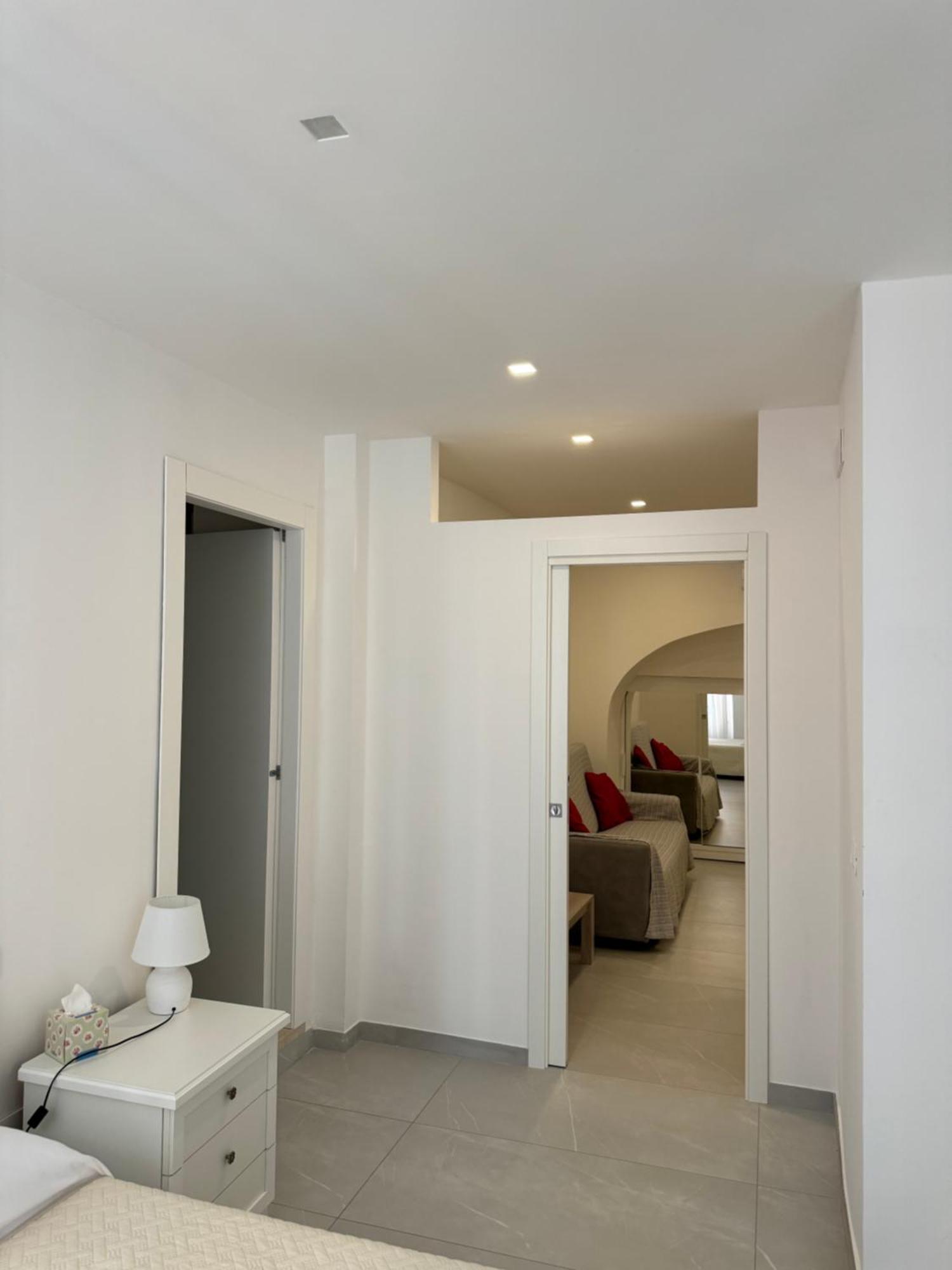 Re House Suite & Deluxe Apartament Асколи Пичено Екстериор снимка