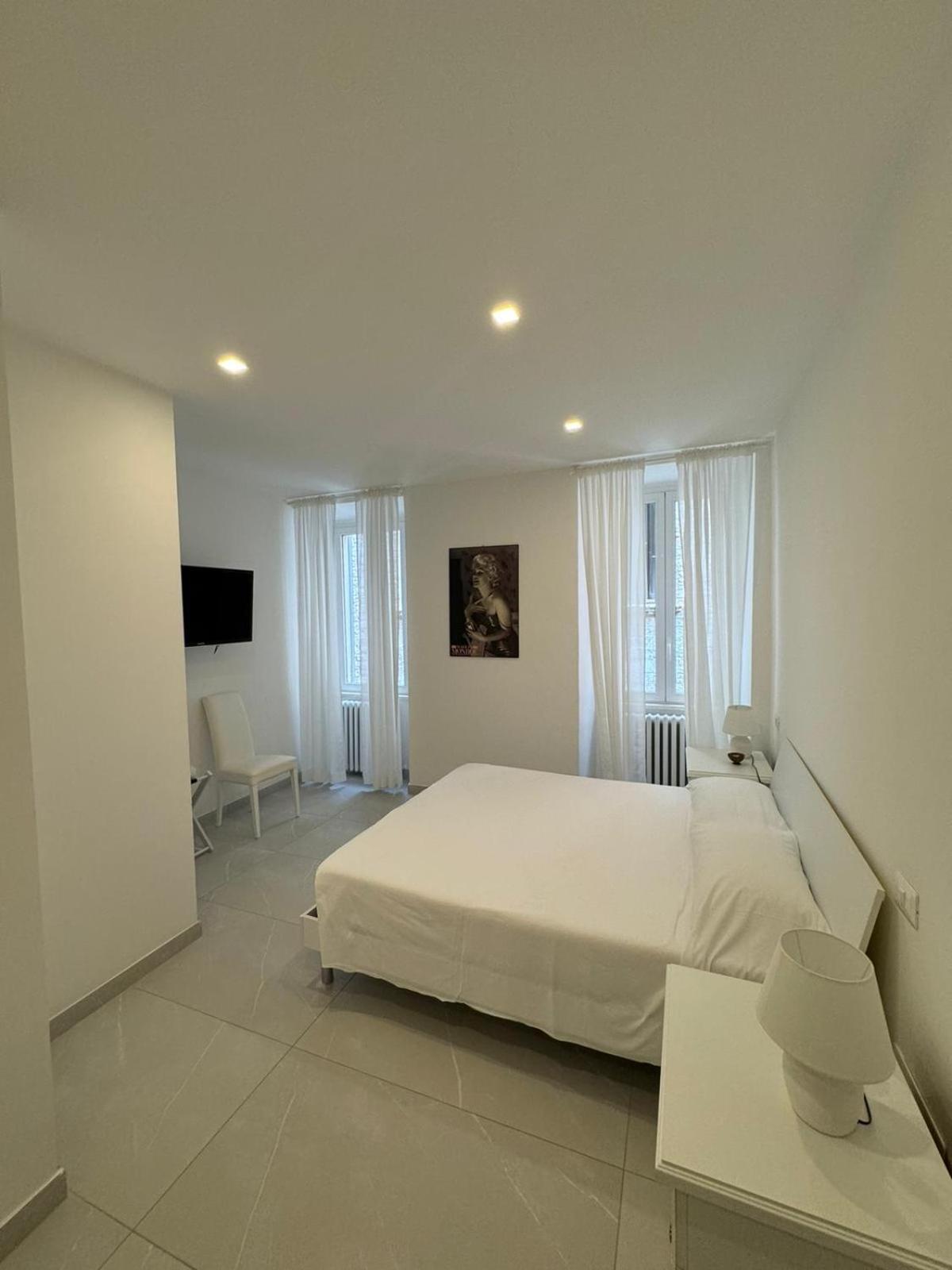 Re House Suite & Deluxe Apartament Асколи Пичено Екстериор снимка